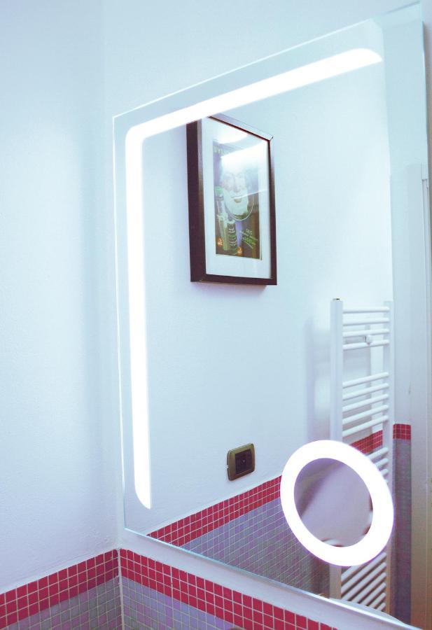 Room Inn Milano Eksteriør billede