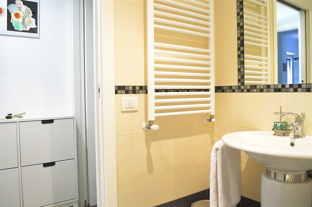 Room Inn Milano Eksteriør billede