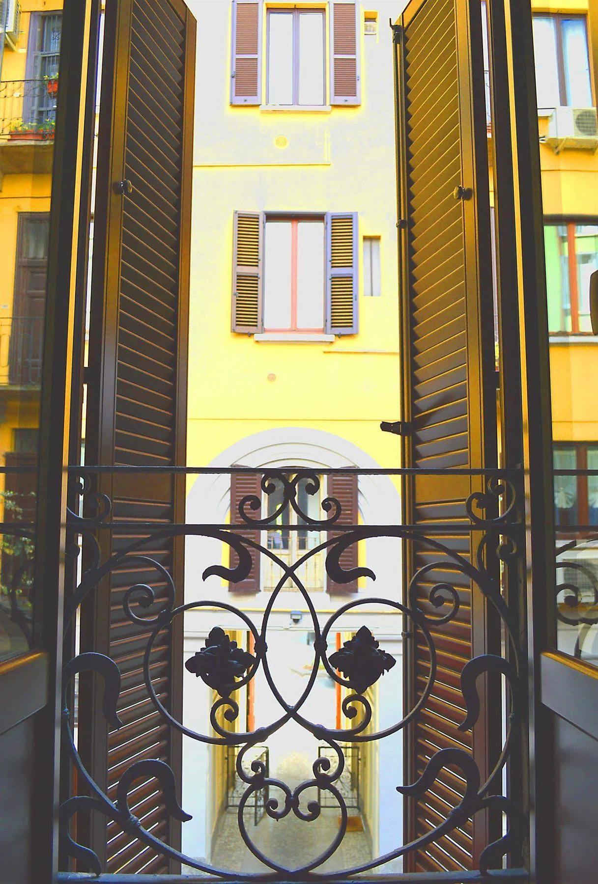 Room Inn Milano Eksteriør billede